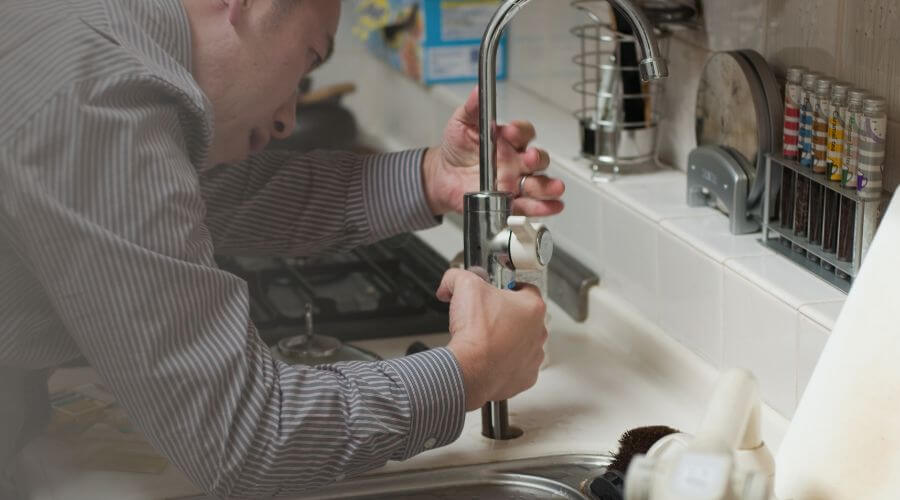 Professional sink repair in Montezuma, GA